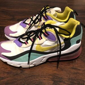 Nike Air Max 270 React Geometric